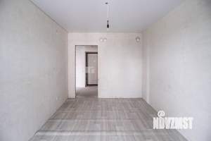 3-к квартира, вторичка, 79м2, 9/17 этаж