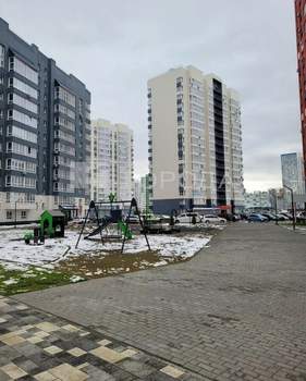 2-к квартира, вторичка, 39м2, 8/18 этаж