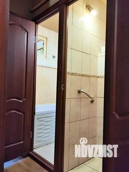 2-к квартира, вторичка, 42м2, 1/5 этаж