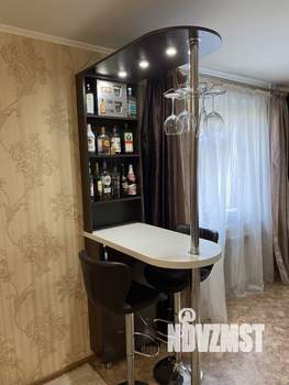 2-к квартира, вторичка, 66м2, 1/10 этаж