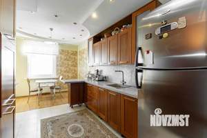 3-к квартира, вторичка, 107м2, 6/12 этаж