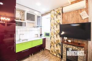 2-к квартира, вторичка, 56м2, 1/4 этаж