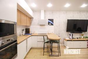 2-к квартира, вторичка, 42м2, 13/16 этаж
