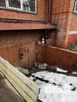 6-к квартира, вторичка, 217м2, -1/3 этаж