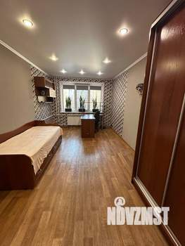 4-к квартира, вторичка, 97м2, 2/9 этаж