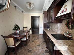 3-к квартира, вторичка, 104м2, 14/16 этаж