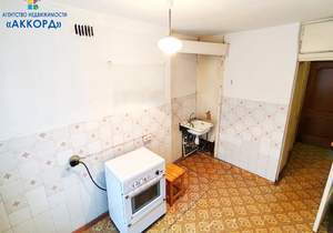 3-к квартира, вторичка, 60м2, 1/9 этаж