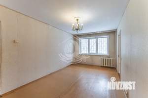 3-к квартира, вторичка, 52м2, 1/5 этаж