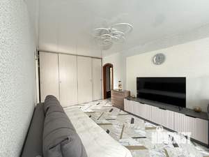 4-к квартира, вторичка, 61м2, 4/5 этаж