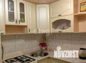 2-к квартира, вторичка, 43м2, 1/4 этаж