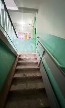 2-к квартира, вторичка, 44м2, 1/9 этаж