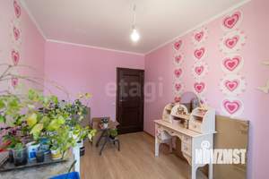 4-к квартира, вторичка, 87м2, 4/9 этаж