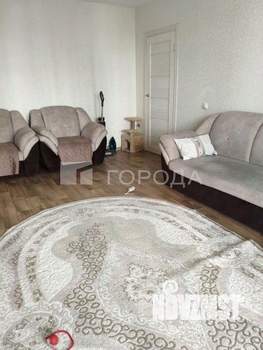 3-к квартира, вторичка, 82м2, 1/17 этаж