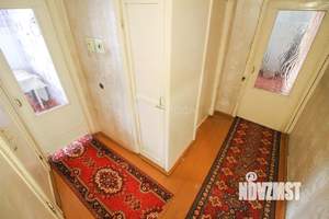 3-к квартира, вторичка, 58м2, 1/5 этаж