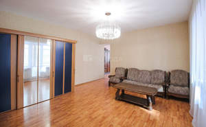 2-к квартира, вторичка, 63м2, 1/8 этаж