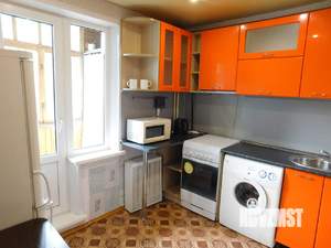 2-к квартира, вторичка, 43м2, 3/10 этаж