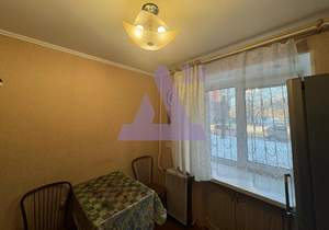 2-к квартира, вторичка, 45м2, 1/5 этаж