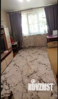 2-к квартира, вторичка, 43м2, 1/5 этаж