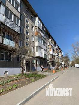 2-к квартира, вторичка, 43м2, 1/5 этаж