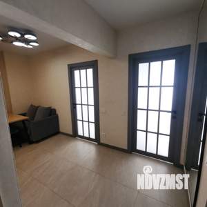 3-к квартира, вторичка, 37м2, 1/10 этаж