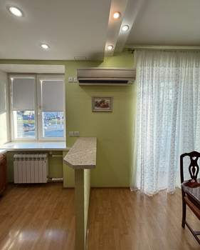 3-к квартира, вторичка, 68м2, 2/4 этаж