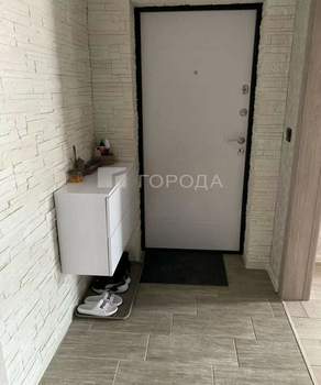 3-к квартира, вторичка, 55м2, 8/17 этаж