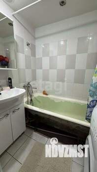 3-к квартира, вторичка, 70м2, 9/9 этаж