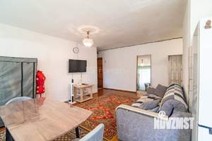 3-к квартира, вторичка, 57м2, 5/5 этаж