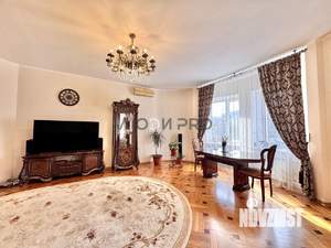 3-к квартира, вторичка, 151м2, 3/12 этаж