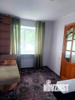 2-к квартира, вторичка, 40м2, 1/4 этаж