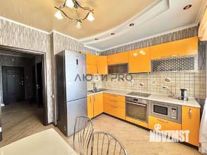 2-к квартира, вторичка, 64м2, 8/12 этаж