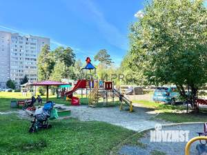 4-к квартира, вторичка, 73м2, 1/10 этаж