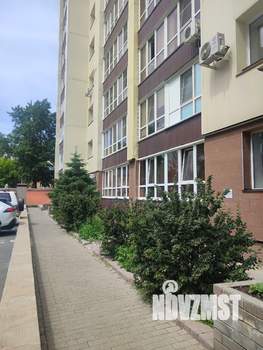 2-к квартира, вторичка, 66м2, 1/10 этаж