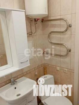 2-к квартира, вторичка, 43м2, 1/4 этаж