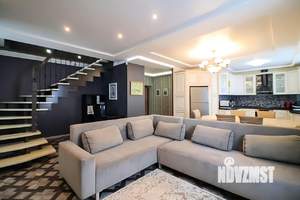 4-к квартира, вторичка, 140м2, 19/20 этаж
