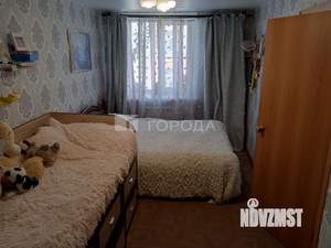 2-к квартира, вторичка, 44м2, 1/4 этаж