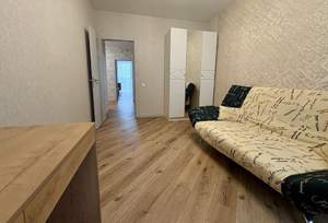 2-к квартира, вторичка, 63м2, 8/17 этаж