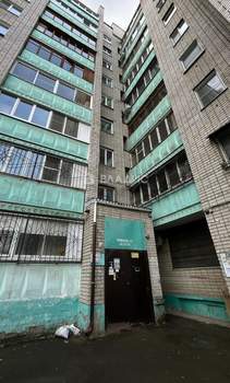 3-к квартира, вторичка, 74м2, 9/9 этаж