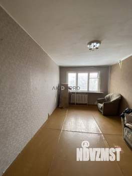 3-к квартира, вторичка, 61м2, 5/5 этаж