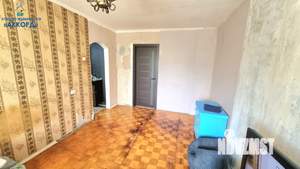 3-к квартира, вторичка, 58м2, 1/9 этаж