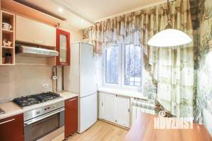 3-к квартира, вторичка, 56м2, 2/5 этаж