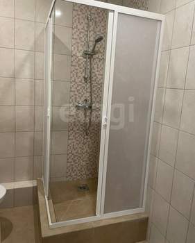 2-к квартира, вторичка, 47м2, 1/10 этаж