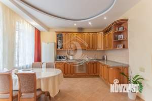 3-к квартира, вторичка, 89м2, 1/8 этаж
