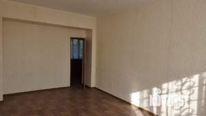 3-к квартира, вторичка, 72м2, 1/3 этаж