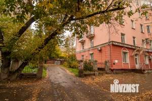 2-к квартира, вторичка, 43м2, 3/5 этаж