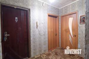 3-к квартира, вторичка, 61м2, 1/9 этаж