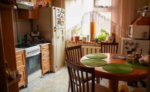 4-к квартира, вторичка, 100м2, 2/10 этаж