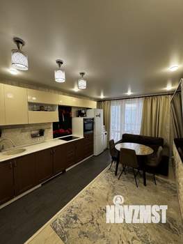 2-к квартира, вторичка, 67м2, 8/17 этаж